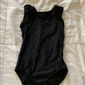 Eleve leotard size small